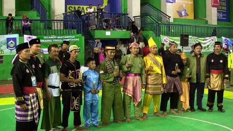 jatim juara umum kejurnas persinas