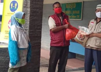 Banjir Landa Bekasi, LDII Salurkan Sembako Kepada Warga