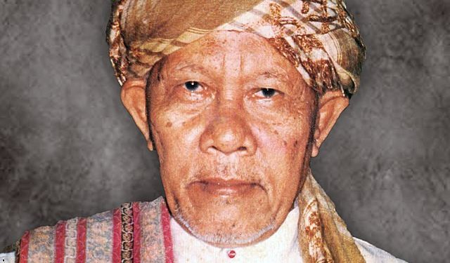 KH Noer Alie, ulama tokoh LDII Kota Bekasi. Foto: LINES.