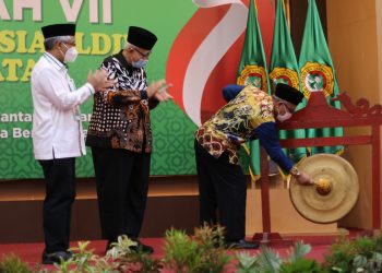 Gubernur Kalsel : LDII Kalsel Harus Bisa Jadi Solusi Masalah    