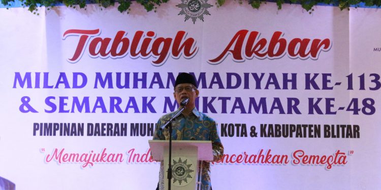 Ketua DPD LDII Kabupaten Blitar H Sugiyono Abdullah Mustofa beserta jajarannya, menghadiri Tabligh Akbar Muhammadiyah. Foto: Kiriman Daerah.