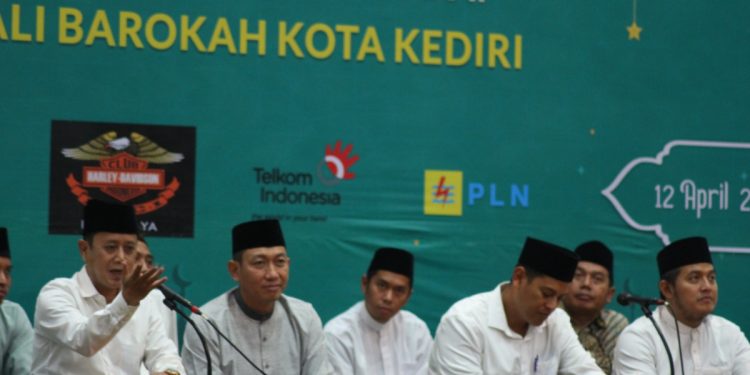 Buka Puasa Ramadan Ponpes Wali Barokah Kediri