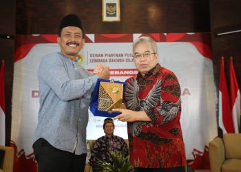 Yudi Latif: Demokrasi Indonesia Dimulai dengan Belajar Merdeka