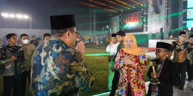 Ketua DPW LDII Jawa Timur, Mochamad Amrodji Konawi, mengapresiasi penyelenggaraan MTQ Jawa Timur yang telah menyiapkan generasi Qurani. Ia bertemu dengan Gubernur Khofifah pada momen MTQ. Foto: LINES.