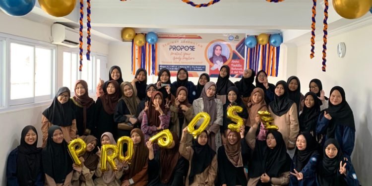 Seminar kesehatan keputrian Cilandak