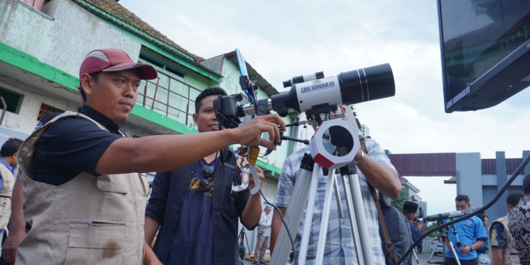Yayasan Lembaga Bantuan Hukum Fajar Trilaksana (YLBH FT) meraih penghargaan prestisius pada tahun 2022 dan 2023 di bidang pelayanan hukum. Foto: LINES.