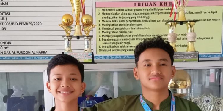 Fiyo Fachry Lamont Arsyanto dan Genius Science Nabilfiddin