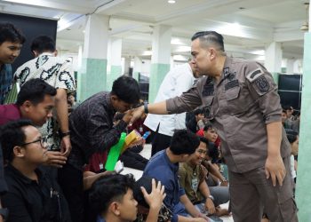 Bekali Hukum Santri Ponpes Al Ubaidah, Ini Pesan Penting Kejari Nganjuk