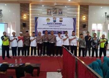 Upayakan Penurunan Kecelakaan Lalu Lintas, LDII Sidoarjo-Senkom Mitra Polri Helat Safety Riding