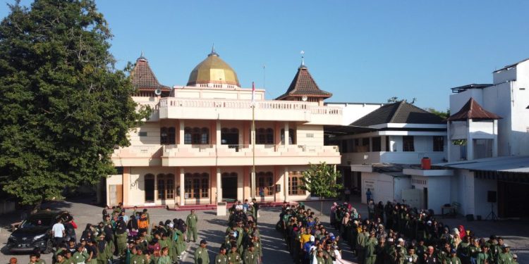 Sambut Haornas 2024, Persinas ASAD Trucuk Gelar Jalan Sehat Diikuti 500-an Peserta. Foto: LINES.