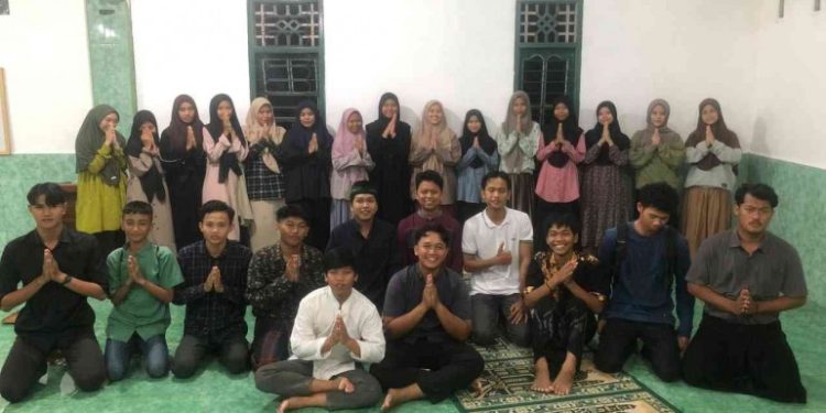 PC LDII Tanralili kembali menggelar pengajian rutin untuk praremaja dan generasi muda di Masjid Sabilul Muttaqin, Kariango, Maros, Sulawesi Selatan. Foto: LINES.