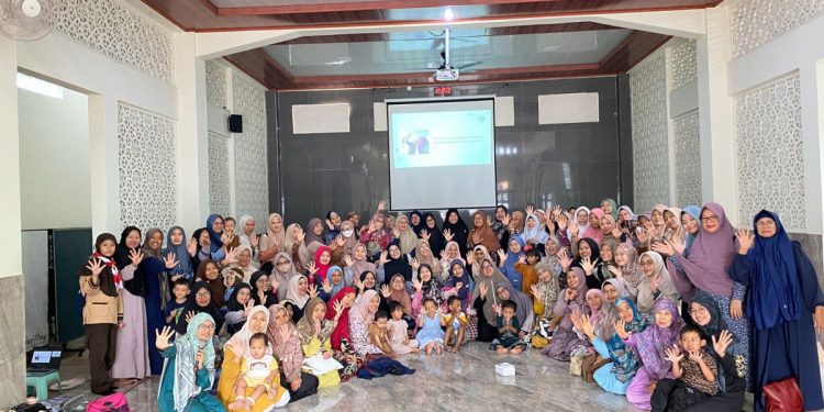 PC LDII Cibinong mengadakan seminar bertajuk “Mendidik Anak di Era Digital” pada Minggu (3/11), di Aula Al-Hidayah, Cibinong, Jawa Barat. Foto: LINES
