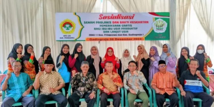 DPD LDII Pringsewu bekerja sama dengan Forum Komunikasi Kesehatan Islam (FKKI) menghelat “Sosialisasi Senam Program Pengelolaan Penyakit Kronis (Prolanis) dan Pelayanan Kesehatan”. Foto: LINES