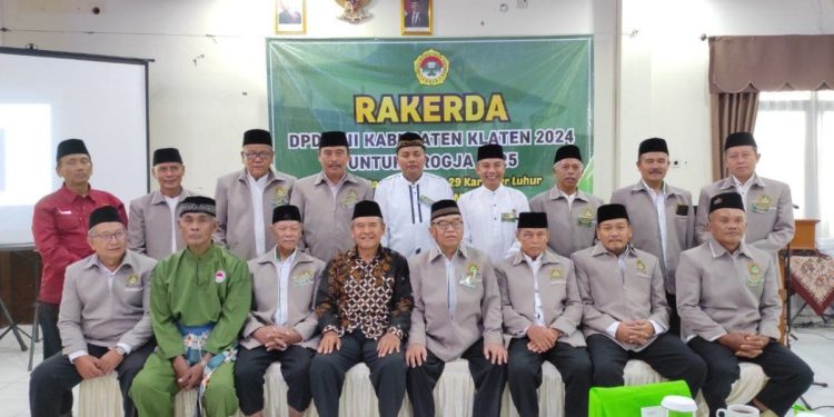 DPD LDII Kabupaten Klaten telah menggelar Rapat Kerja Daerah (Rakerda) di Meeting Room New Merapi Resto, Klaten, Jawa Tengah pada Minggu (22/12). Foto: LINES