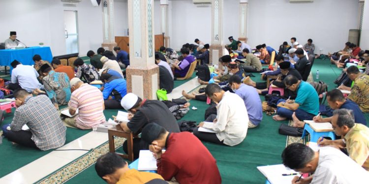 DPD LDII Kota Tangerang menyelenggarakan asrama Al Hadits Shohih Bukhori di Pondok Pesantren Nurul Aini, Kota Tangerang. Foto: LINES.