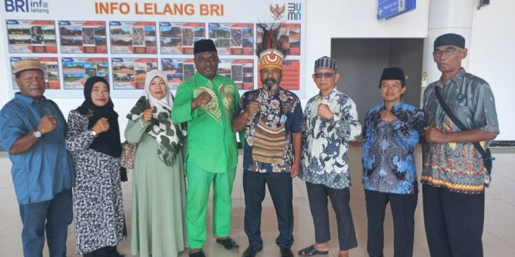 Ketua DPW LDII Papua Selatan Muh. Bahroni menghadiri undangan “Pelantikan Pengurus Badan Koordinasi (Badko) Majelis Muslim Papua (MMP) Provinsi Papua Selatan Periode 2024-2029”. Foto: LINES.
