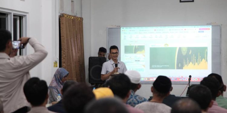Bank Syariah Indonesia (BSI) area Bogor bekerja sama dengan DPD LDII Kabupaten Bogor meningkatkan literasi dan pemahaman masyarakat tentang keuangan syariah. Foto: LINES.