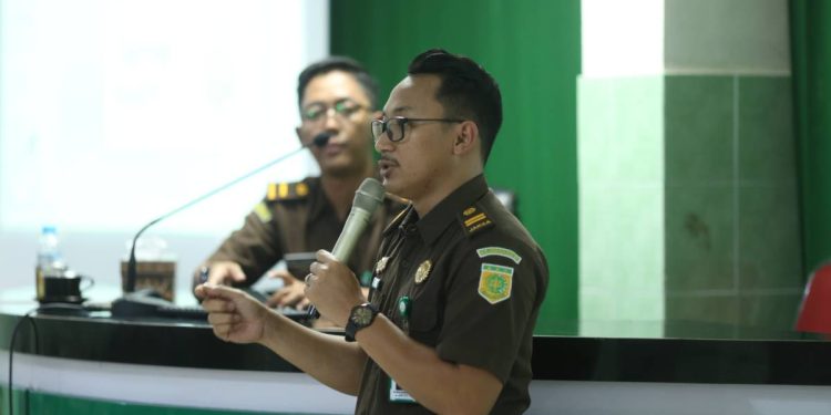 Pemaparan Kejari Nganjuk di Ponpes Al Ubaidah Kertosono, Nganjuk, Jawa Timur. Foto: LINES.