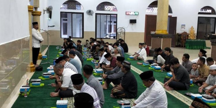 DPD LDII Kota Kotamobagu, Sulawesi Utara, menggelar buka puasa bersama sebagai upaya membangun kebersamaan. Foto: LINES.