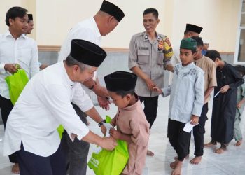 Tumbuhkan Semangat Berbagi, LDII Setu Santuni Puluhan Anak Yatim dan Duafa