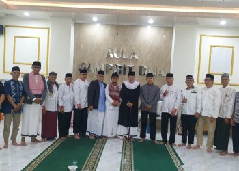 Ketua MUI Pondok Gede Isi Malam Itikaf Warga LDII Jatiwaringin dengan Tausiah