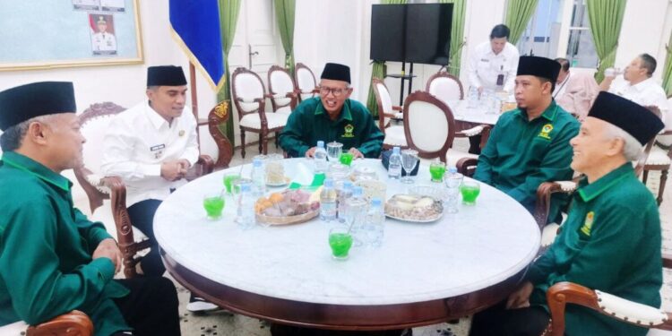 LDII beraudiesi dengan. Bupati Bangkalan membahas strategi kolaborasi. Foto: LINES.