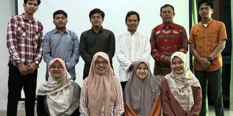 Penggerak Pembina Generus (PPG) Al Karima Yogyakarta menggelar Kegiatan Wirausaha Al Karima pada Minggu, (20/4). Foto: LINES.