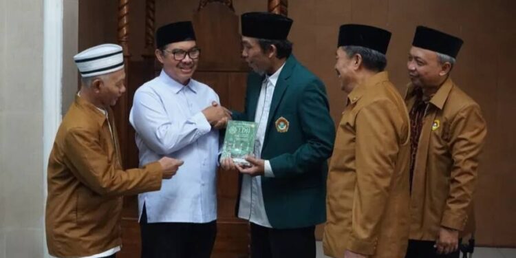 Kunjungan Safari Jumat ke Masjid Baitussalam Daengan, Gedongkiwo, Mantrijeron, pada Jumat (18/4). Foto: LINES.