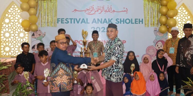 PC LDII Kecamatan Singkup Ketapang menggelar FAS. Foto: LINES.