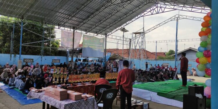 LDII Kabupaten Indramayu bekerja sama dengan Penggerak Pembina Generus (PPG) dan Pondok Pesantren Baitul Izzah menggelar Bina Prestasi Anak Sholeh (BPAS) XIV. Foto: LINES.