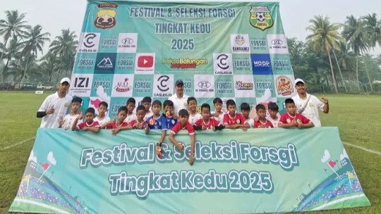 Forum Sepak Bola Generasi Indonesia (FORSGI) Kabupaten Magelang menorehkan prestasi di ajang Festival FORSGI tingkat Karesidenan Kedu. Foto: LINES