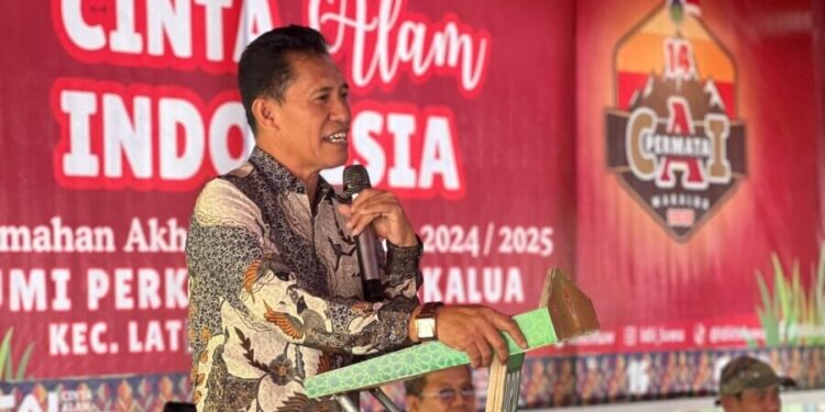 Asisten I bidang Pemerintahan dan Kesra Kabupaten Luwu, Ahyar Kasim membuka Camping CAI DPD LDII Kabupaten Luwu pada Kamis (10/7). Foto: LINES