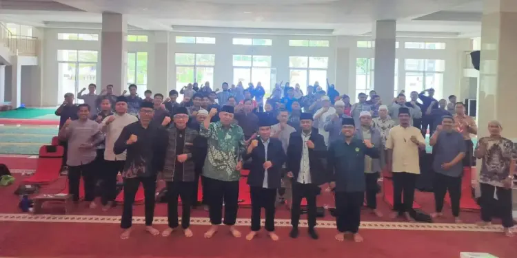 Untuk meningkatkan kualitas pendidikan keagamaan dan kegiatan dakwah, DPD LDII Kabupaten Bandung melalui Bidang Pendidikan Keagamaan dan Dakwah (PKD) menyelenggarakan pelatihan dakwah. Foto: LINES