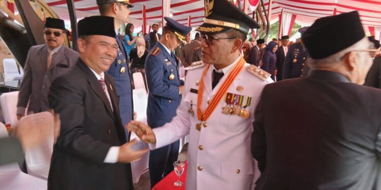 Pengurus LDII Kabupaten Bandung menghadiri upacara HUT RI yang dipimpin Bupati Bandung. Foto: LINES.