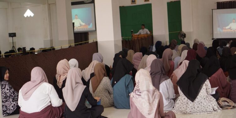 DPD LDII Polewali Mandar (Polman) menggelar pengajian generasi penerus usia remaja hingga pranikah. Foto: LINES.