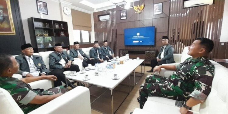 LDII Jakarta Selatan beraudiensi dengan Komando Distrik Militer (Kodim) 0504/Jakarta Selatan. Foto: LINES.
