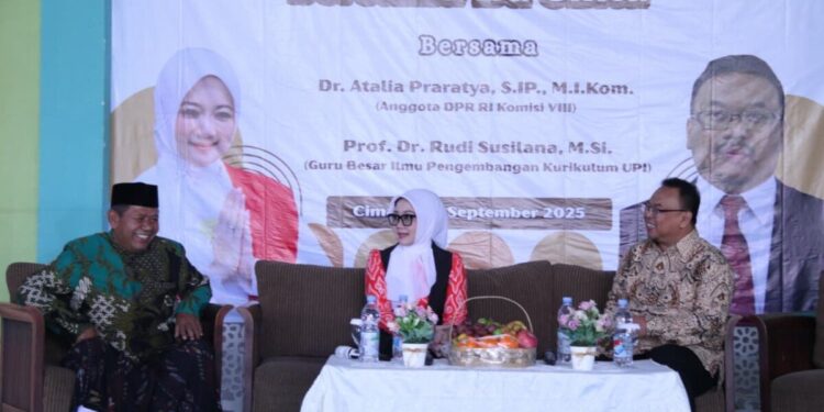 Ngobrol Pendidikan Islam (Ngopi) yang digelar Anggota Komisi VIII DPR RI, Atalia Praratya. Foto: LINES.