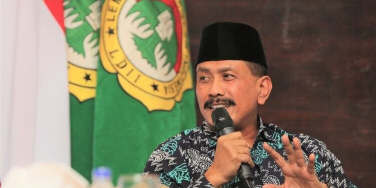 Guru Besar UNDIP Prof Singgih Tri Sulistiyono. Foto: LINES.
