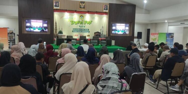 DPW LDII Jawa Barat menggelar Umbaraya Travel Fair (UTF) di Graha Aulia, Jatinangor, Kabupaten Sumedang. Foto: LINES.