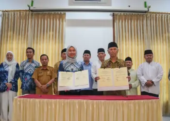 Ponpes Wali Barokah dan FKG IIK Bhakti Wiyata Jalin Kerja Sama Bidang Kesehatan Santri