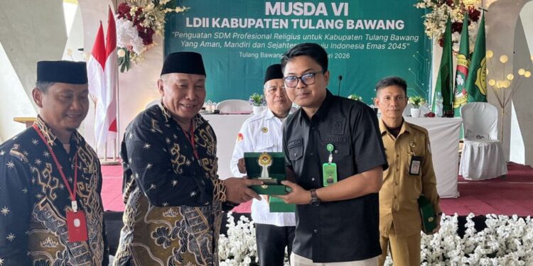 DPD LDII Kota Jambi menghelat pelatihan kerajinan tangan bertajuk “Life Skill: Anggun Berkarya, Terampil Berdaya”. Acara itu diselenggarakan di Aula DPD LDII Kota Jambi, Jambi, pada Minggu (8/2/2026) yang diikuti 67 peserta. Foto: LINES