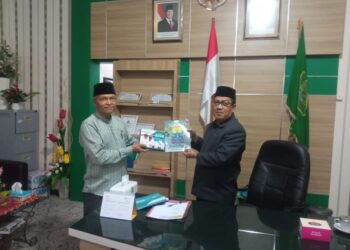 DPD LDII Sijunjung silaturahim dengan Kepala Kantor Kemenag Sijunjung, Okto Verisman, di kantor Kemenag Sijunjung