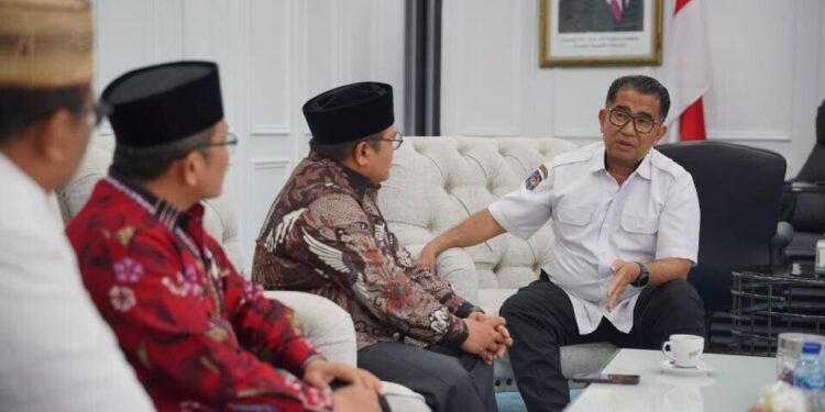 DPP LDII beraudiensi ke Direktur Jenderal Politik dan Pemerintahan Umum (Polpum) Kementerian Dalam Negeri, Akmal Malik. Foto: LINES.