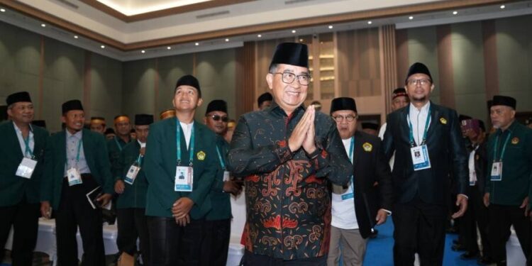 Dirjen Polpum Kemendagri, Akmal Malik, menghadiri Munas X LDIi. Foto: LINES