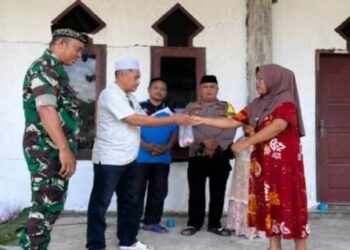 Kepala Desa Apresiasi LDII Sidondo IV Berbagi pada Hari Raya Kurban