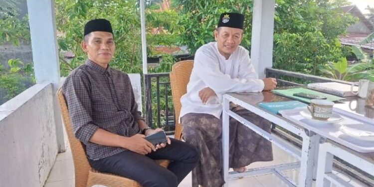 Pengurus DPD LDII Kabupaten Bantaeng silaturrahim dengan Ketua Majelis Ulama Indonesia (MUI) Kabupaten Bantaeng yang baru, KH Hamzah Israil. Foto: LINES.